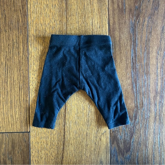 Newborn Girl Mixed Brand Bundle - Picture 9 of 16